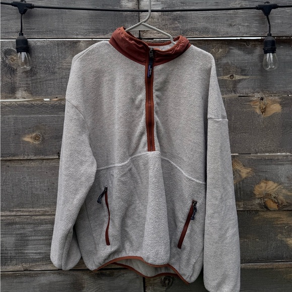 Patagonia Jackets & Blazers - Women's Synchilla® Fleece Marsupial Pullover